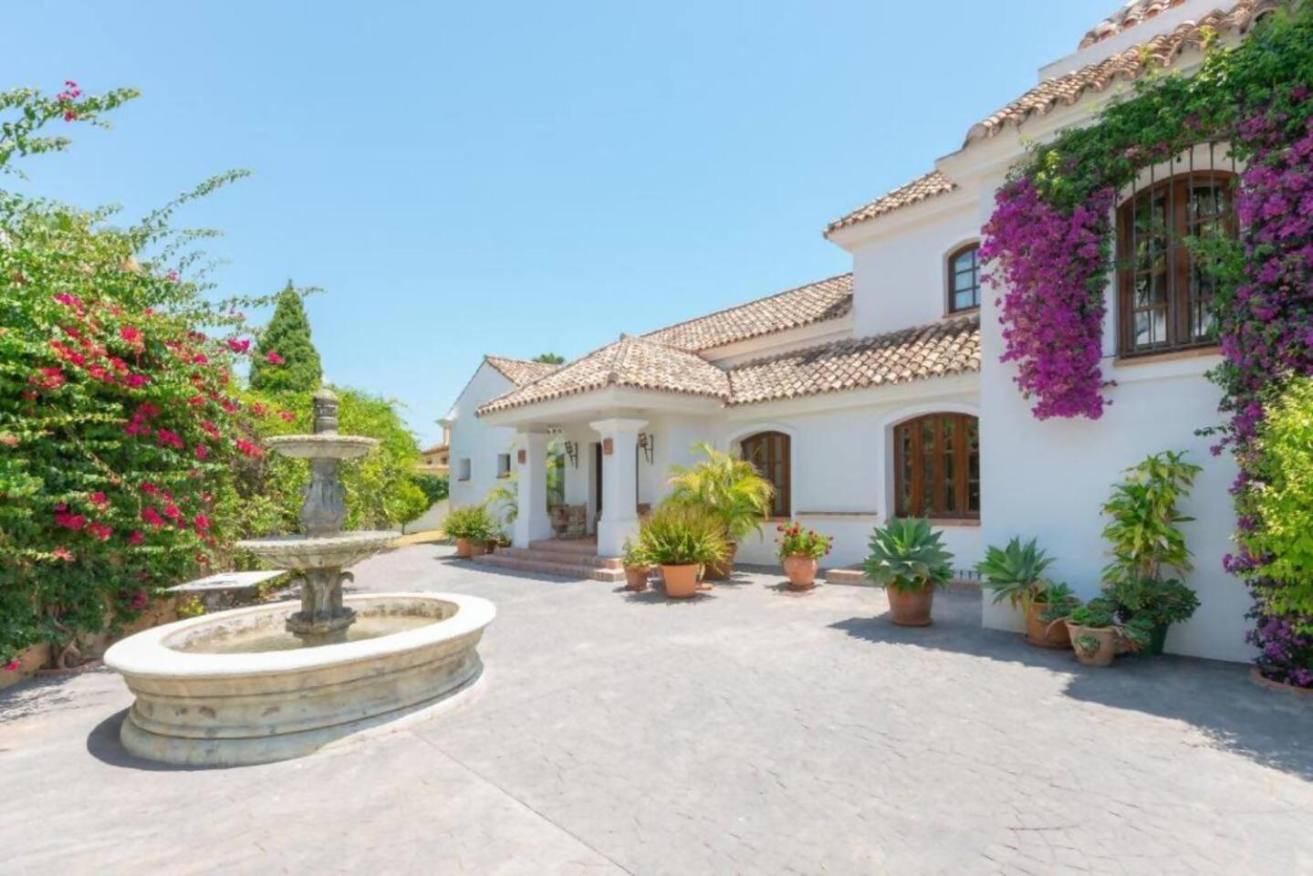Villa Casa Sol. Encantadora villa con piscina Marbella Exterior foto