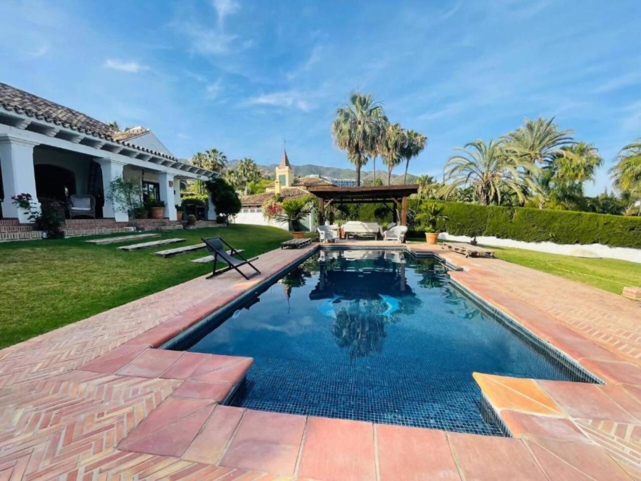 Villa Casa Sol. Encantadora villa con piscina Marbella Exterior foto