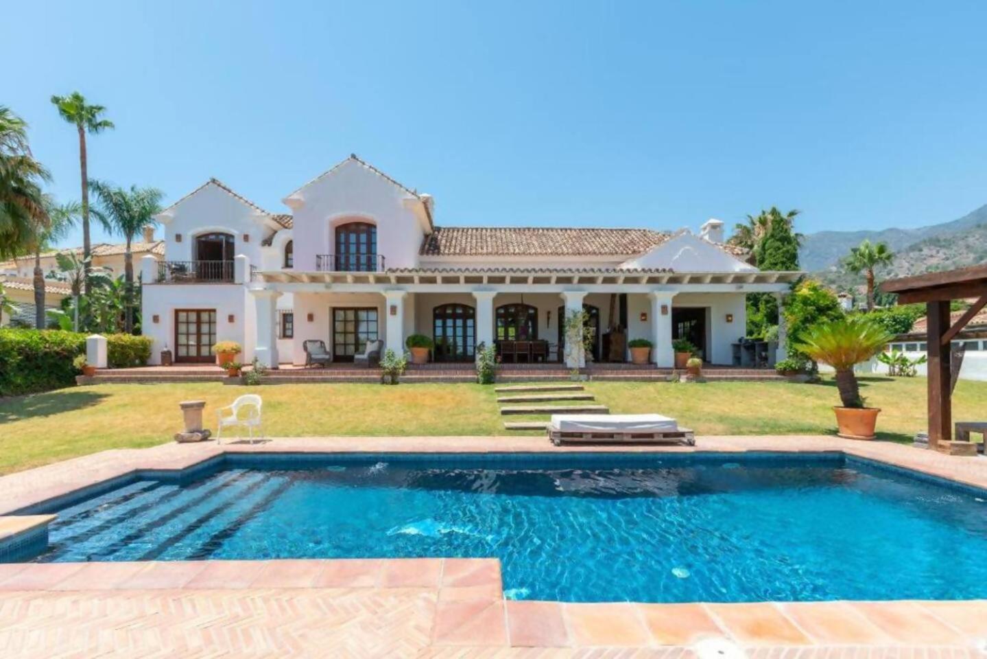 Villa Casa Sol. Encantadora villa con piscina Marbella Exterior foto